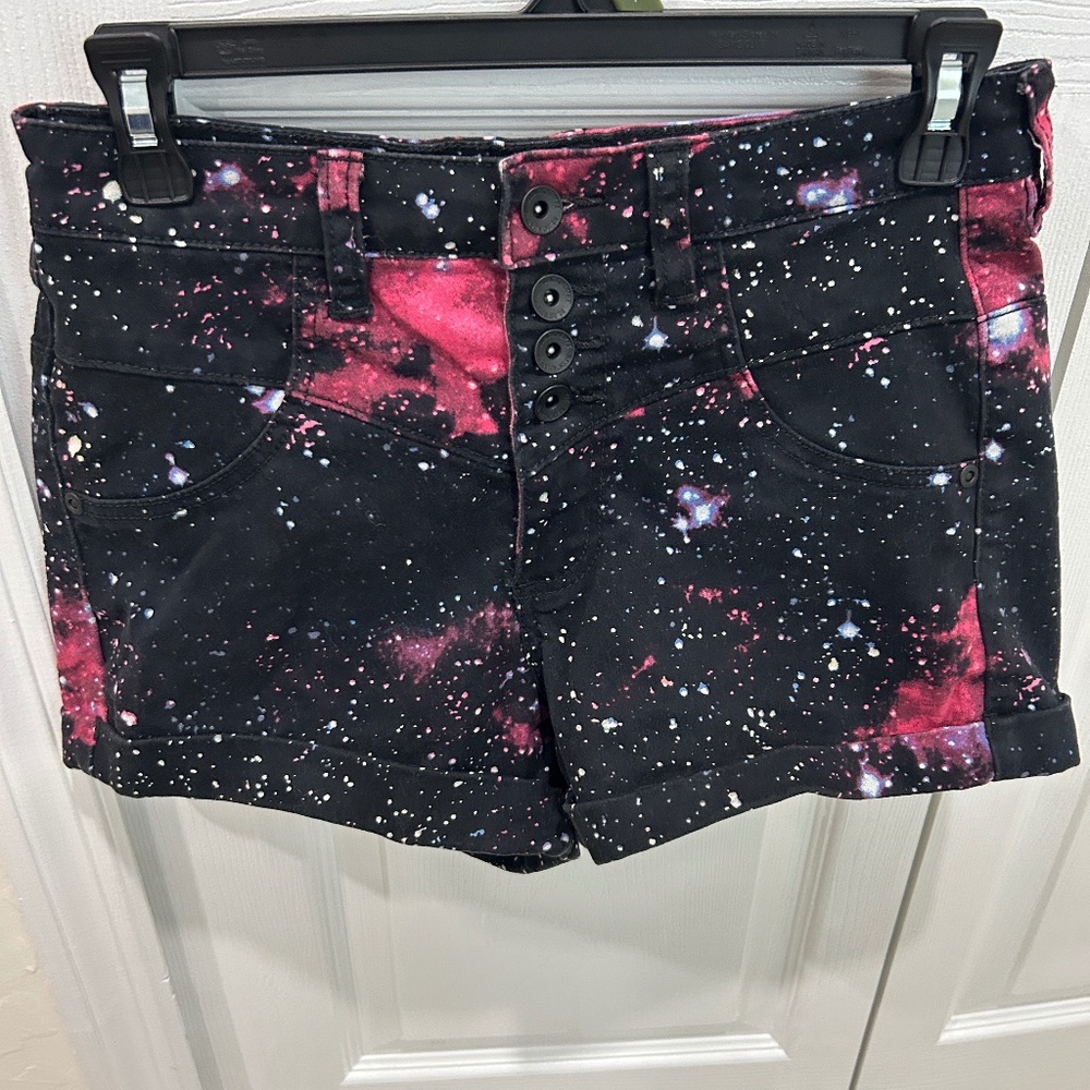 BlackHeart galaxy color shorts, size 7 junior